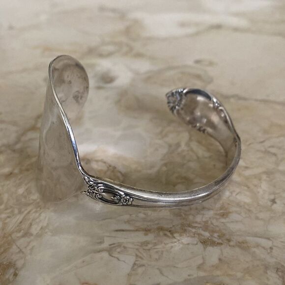 Gorham Sterling Silver Plate Handcrafted Spoon Cuff Bracelet - Picture 5 of 12